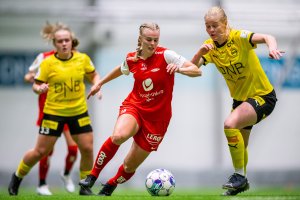 Det er duket for storkamp denne runden når medaljekandidatene Brann og LSK Kvinner barker sammen på Brann stadion. Foto: Vegard Grøtt / Bildbyrån