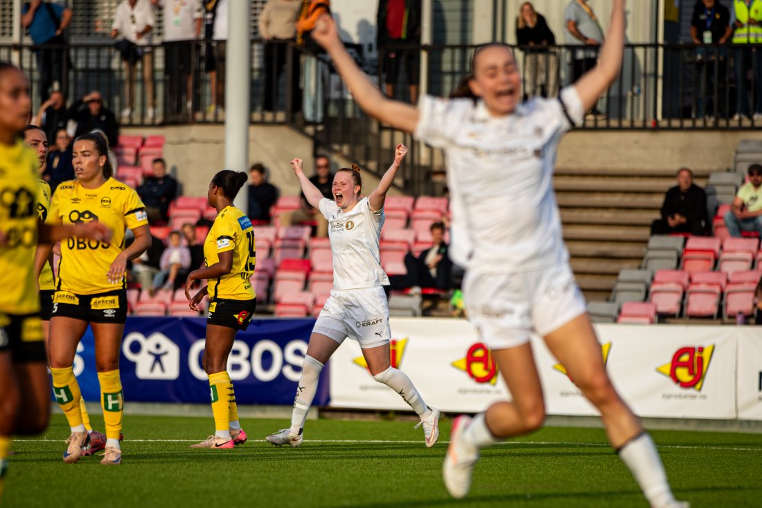 SCORING: Anna Johansen feirer sin scoring mot LSK Kvinner forrige runde. Foto: Odd Sindre Tonning