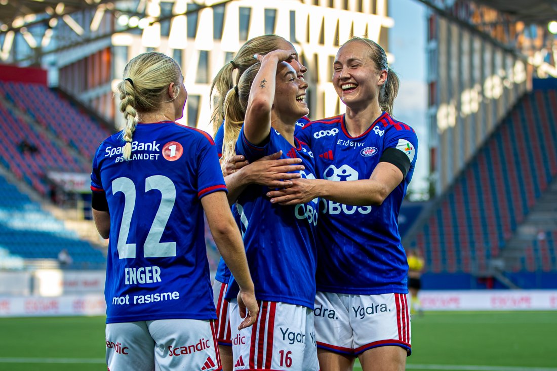 MÅLFORM: Ronja Arnesen har scoret i seks kamper på rad for Vålerenga. Foto: Odd Sindre Tonning / TFK