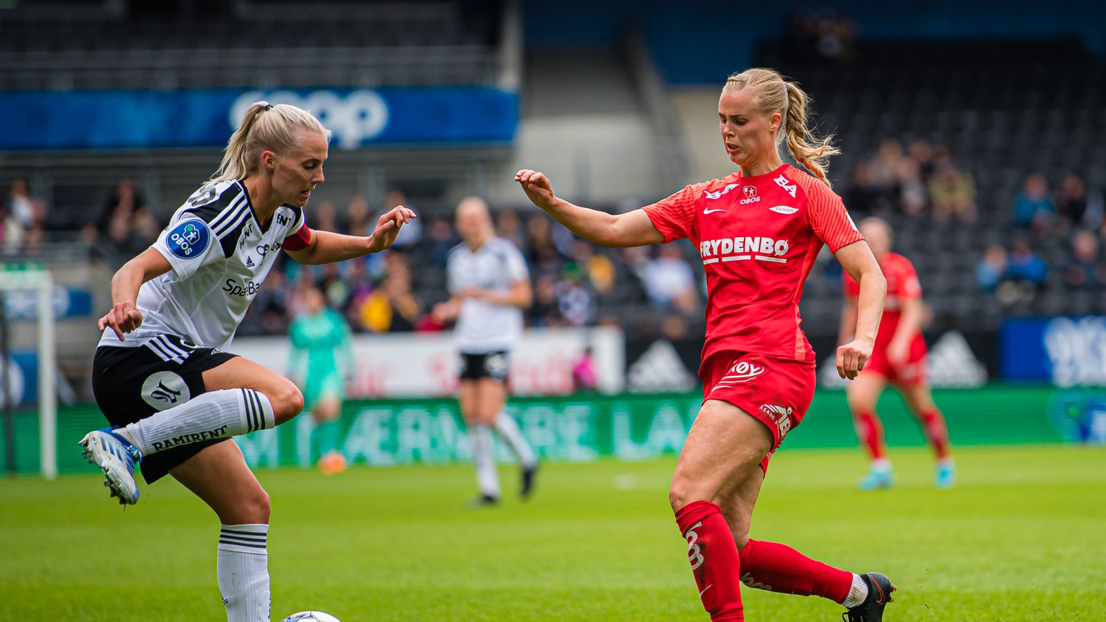 Denne helgen er det storkamp mellom Brann og Rosenborg på Brann stadion. Her fra oppgjøret på Lerkendal i 2022. Foto: Marius Simensen / Bildbyrån