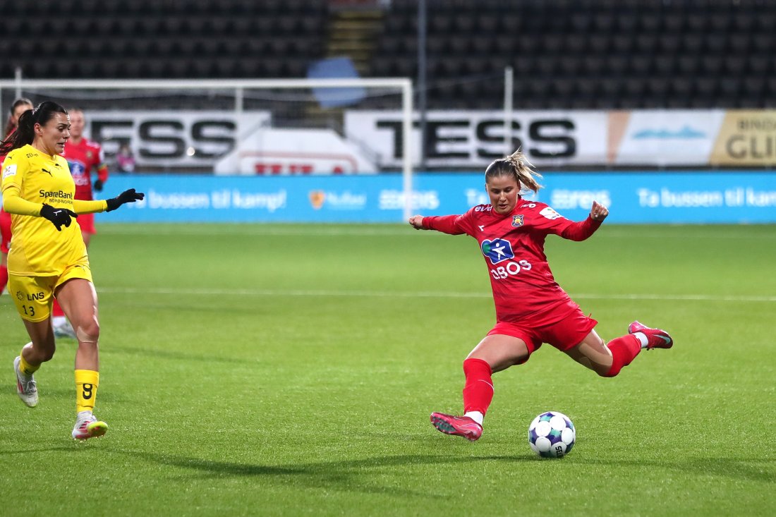 Kaja Rosenlund avslutter mot Bodø/Glimt da Røa møtte dem i sesongåpningen på Aspmyra.