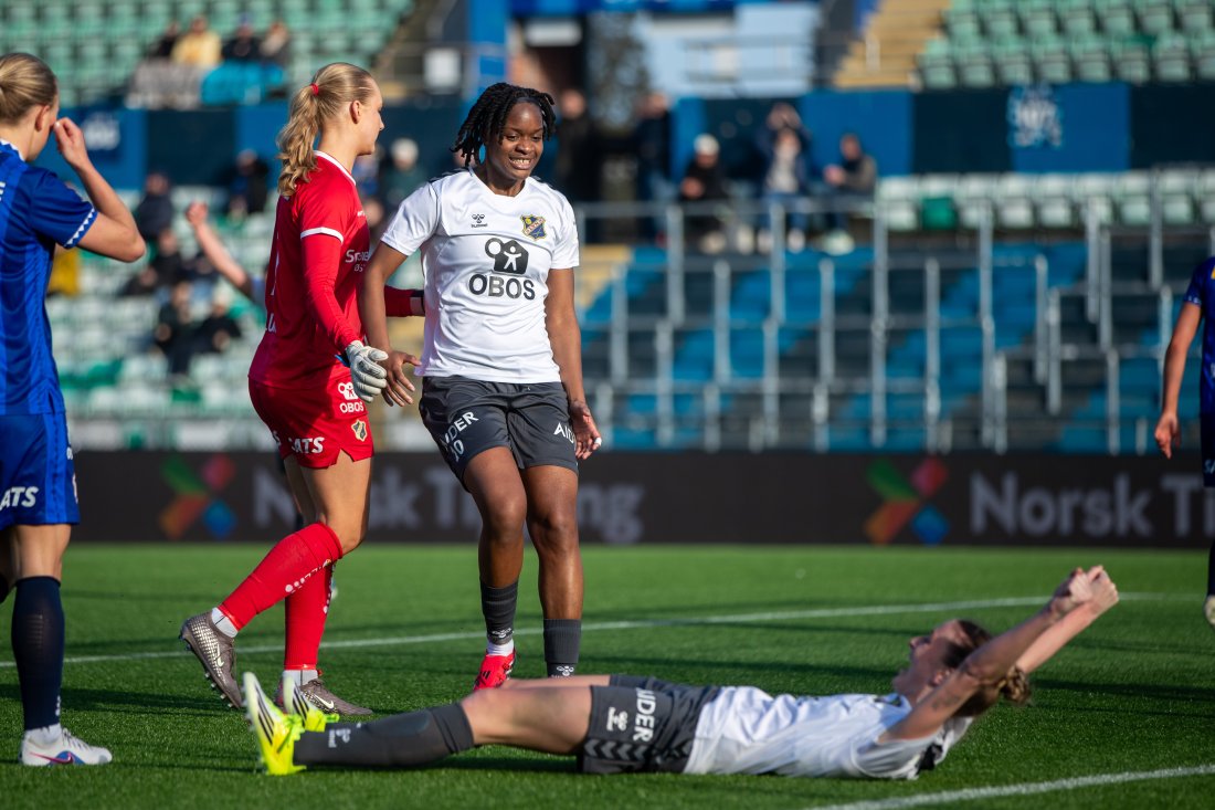 MYE Å FEIRE: Det ble et ellevillt resultat da Joshualyn Reeves og Kristin Holmen scoret til sammen seks mål mot Bodø/Glimt.