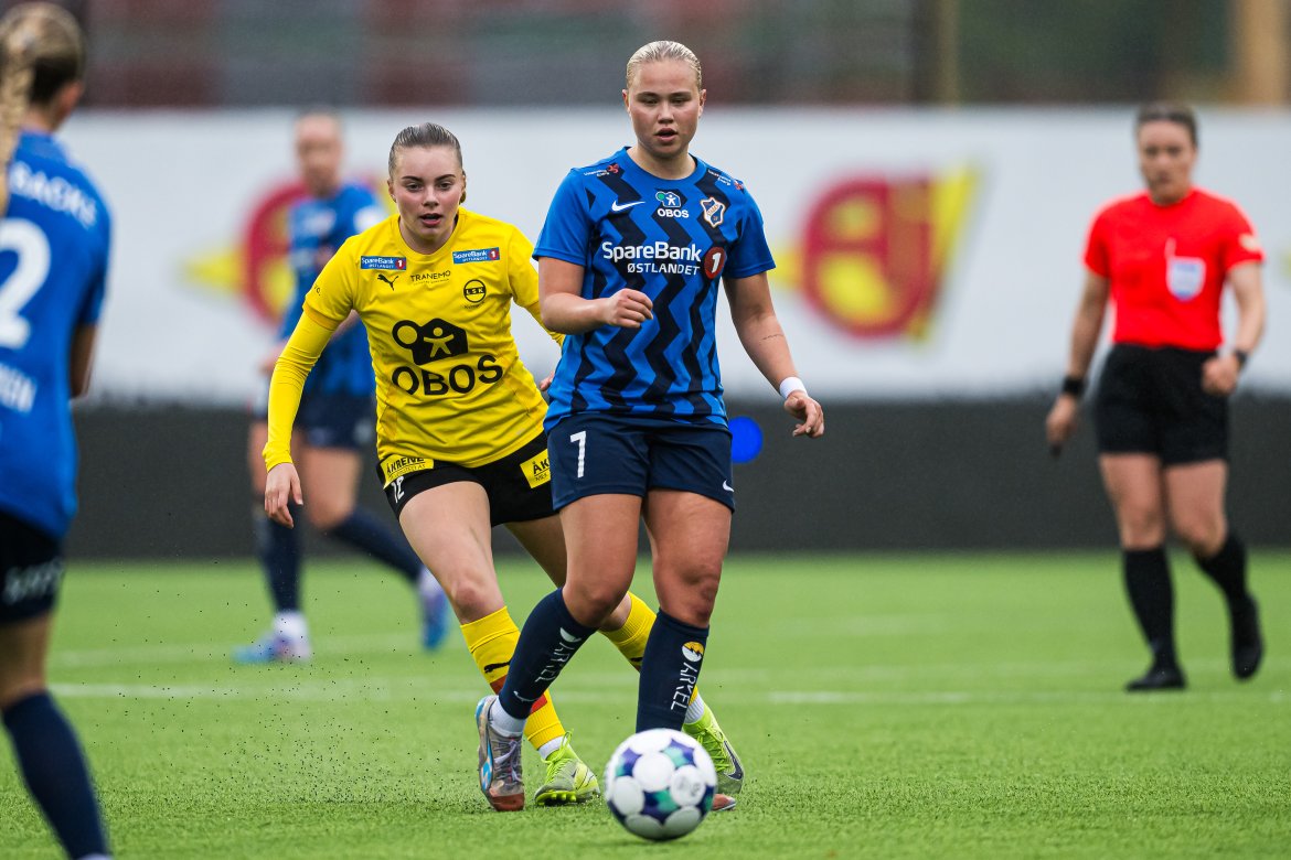 LSK Kvinner og Stabæk. Foto: Marius Simensen / Bildbyrån