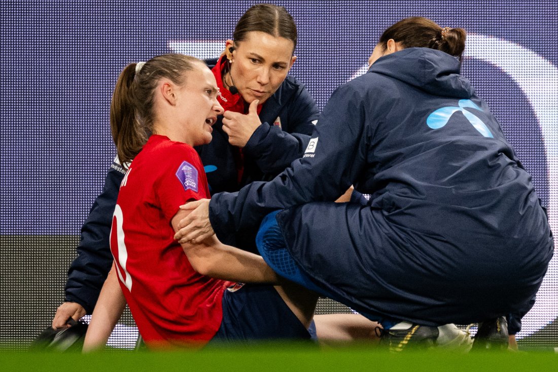 Caroline Graham Hansen ligger nede med skade. Hun og Barcelona møter Brann i Champions League om én måned. Foto: Maxim Thore/Bildbyrån.